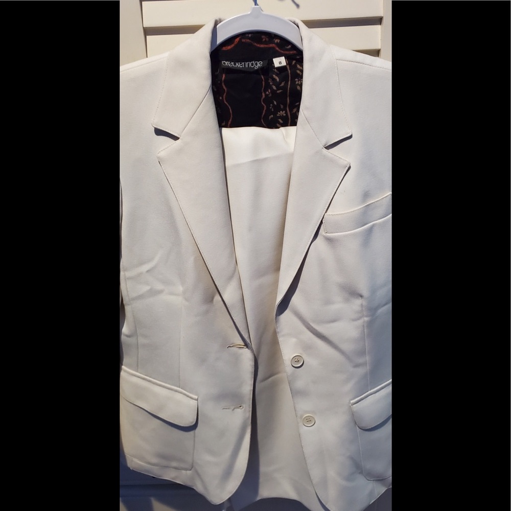 GUC Vtg Breckenridge off white skirt suit 10(with free blouse & pants size 8)
